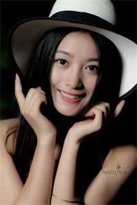 回首不见旧时月异常火爆