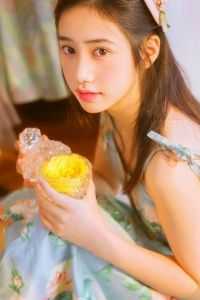 你是落日漫开的橘热门推荐