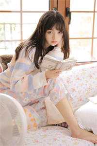 桃花依旧，人面却不知何处裴郁峰伊凝全文