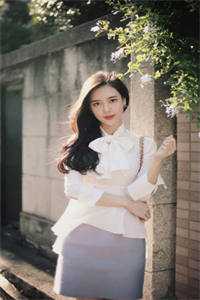 她曾偷藏爱意难止阅读