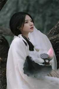 朱颜辞镜情欲碎热门