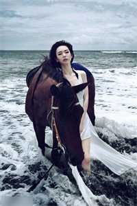 她似明珠般璀璨推荐