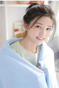 深情错配当年月，旧梦不归两处空全新