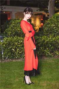 野驯！京圈太子撕破伪装掐腰诱吻结局