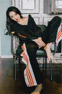 我的爱给谁都热烈，不是你好，是我好最新章节