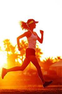 帮公司赚了十个亿后，我被女总裁调去扫厕所结局