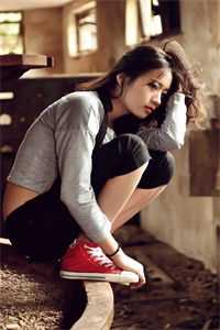 野驯！京圈太子撕破伪装掐腰诱吻阅读