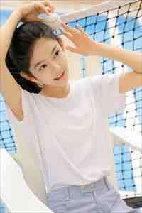 聚会上被亲戚嘲笑没出息，我一句话让她们后悔莫及抖音热门