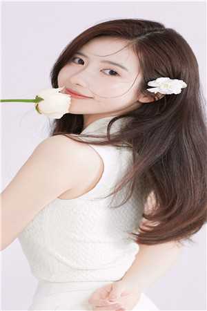 被舅舅赶出家门，五位战神为我撑腰全文