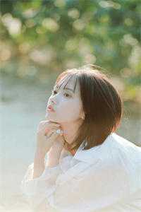 七零：大队长闺女逼我钻玉米地免费