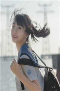 被舅舅赶出家门，五位战神为我撑腰的小说