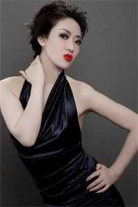 情深作局中，此恨经年长爆火全网