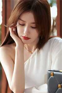 娘娘媚骨天成，帝王步步沦陷精修版