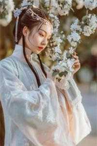 大佬蓄谋不自知，炮灰女配被亲哭精品选集