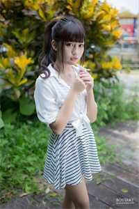 女总裁将五百万奖金颁给实习生后，我直接让公司破产爆款热文