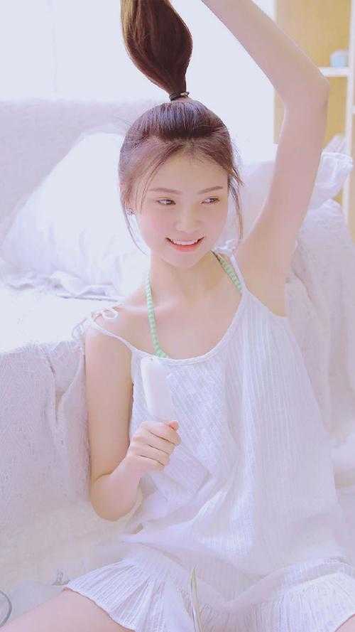 负我眉间雪全新