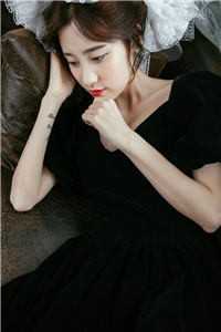 她于雪夜离岛抖音