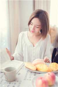 多年圆房他不肯，随军一晚就憋疯夏青梨陆霆远无删减全文