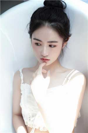 从此山河不逢君热门