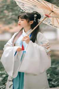 未赴花期，先赴荒芜知乎